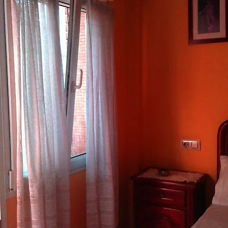 Alvarez 2* オビエド