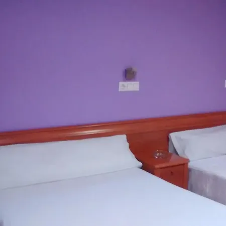 Alvarez オビエド