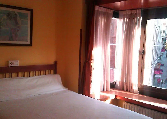 게스트하우스 Alvarez 2*