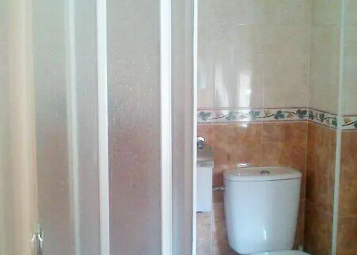 Alvarez 게스트하우스 2*