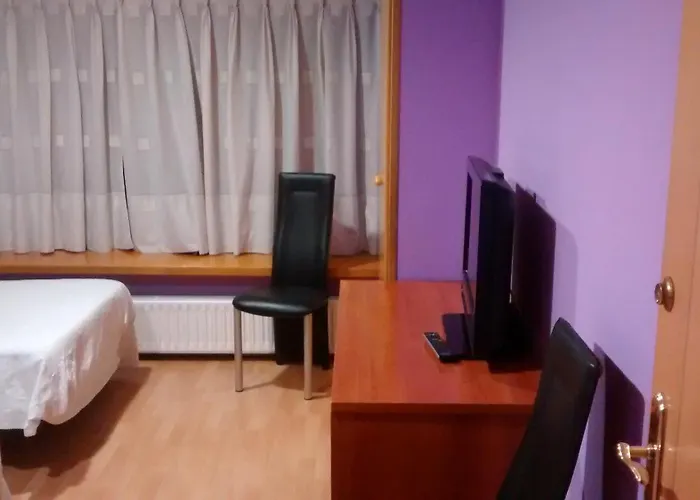 Alvarez 게스트하우스 2*