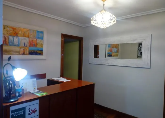 Pensión álvarez 2*